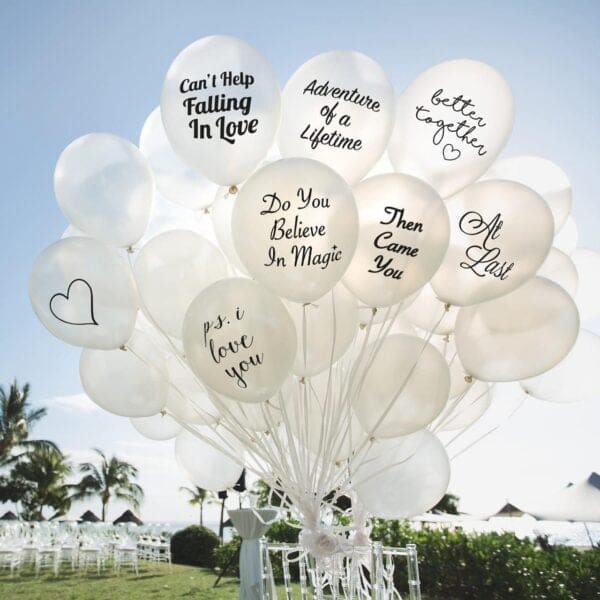 An essential part of your dream wedding. The most amazing giant helium balloon bouquet.