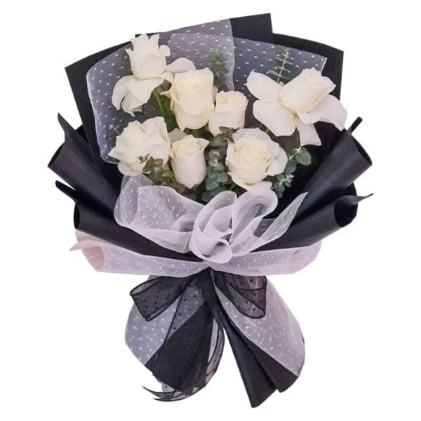 Harper-Rose-Fresh-Flower-Bouquet-Pink-Petals