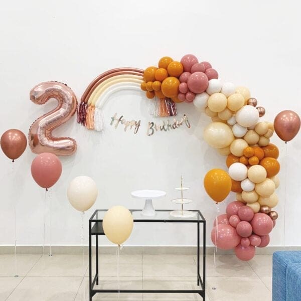 Vintage-Maya-Birthday-Decor