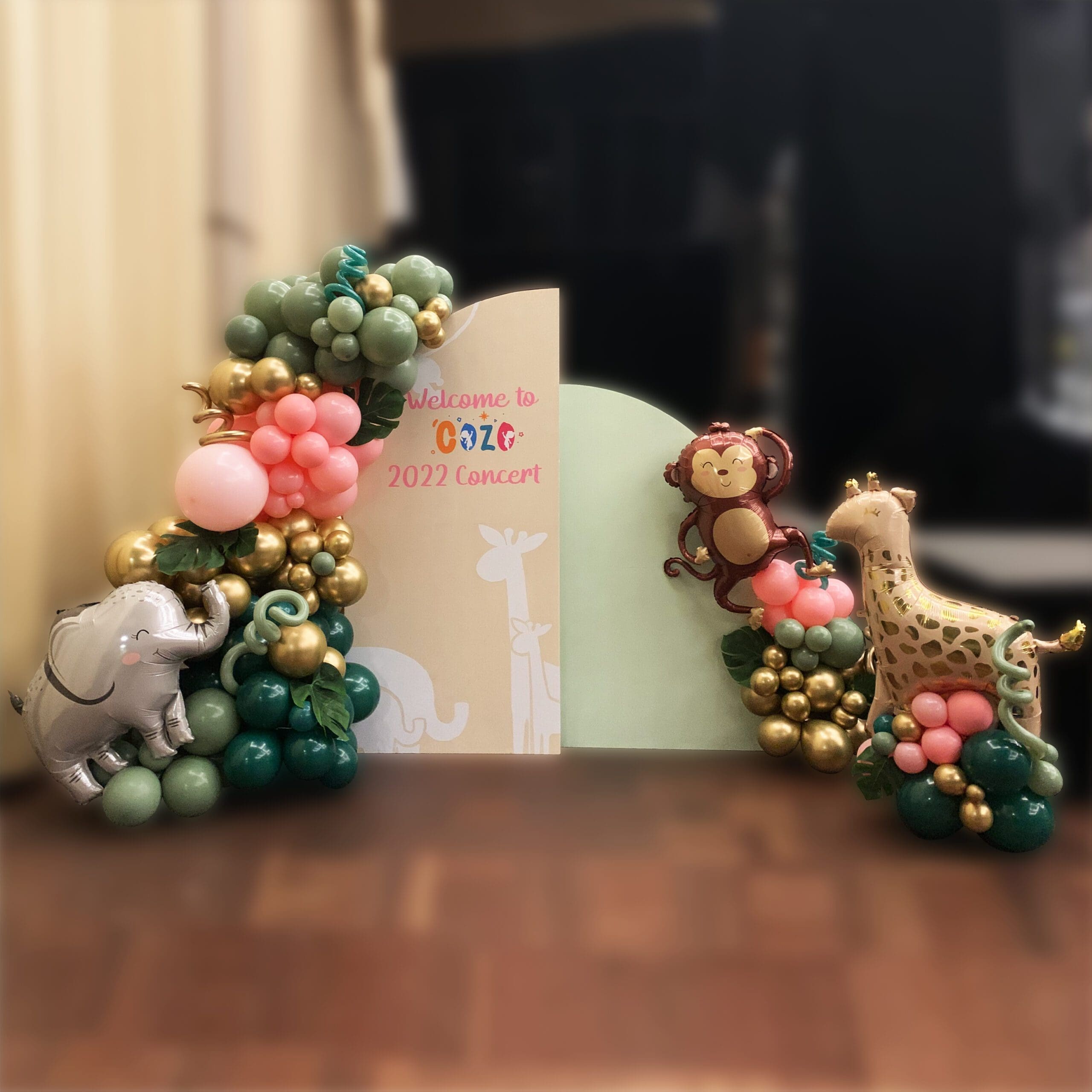 Deluxe Themed Backdrop Decoration - Flora & Fauna, Safari